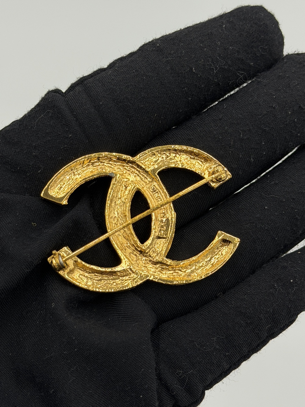 Chanel Coco Rhinestone Brooch - Picture 2 of 5